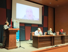 رعاية التنشئة المتكاملة ضمن إطار شمولي من منظور إنساني 