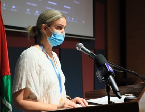 رعاية التنشئة المتكاملة ضمن إطار شمولي من منظور إنساني 