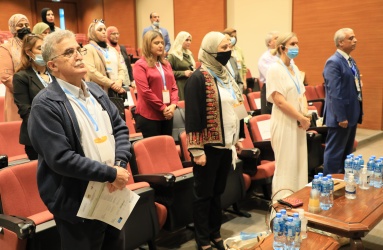 رعاية التنشئة المتكاملة ضمن إطار شمولي من منظور إنساني 