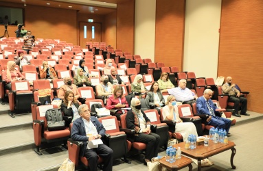 رعاية التنشئة المتكاملة ضمن إطار شمولي من منظور إنساني 