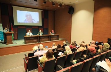 رعاية التنشئة المتكاملة ضمن إطار شمولي من منظور إنساني 