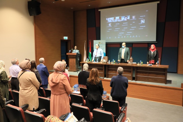 رعاية التنشئة المتكاملة ضمن إطار شمولي من منظور إنساني 